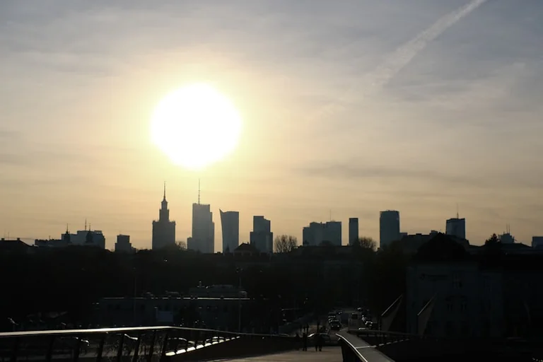Upały w Polsce: Alert IMGW dla południowych regionów
