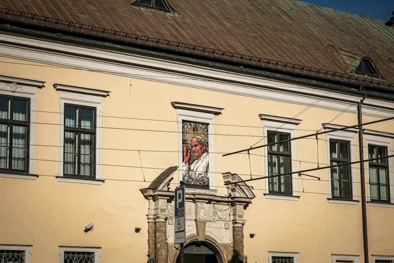 Kraków: Gibała i Piątkowska w drugiej turze 11 października